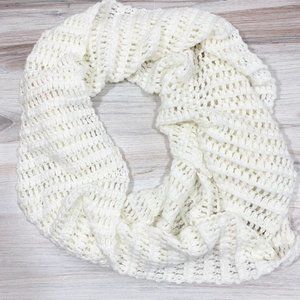 Victoria’s Secret Winter White Knit Infinity Scarf